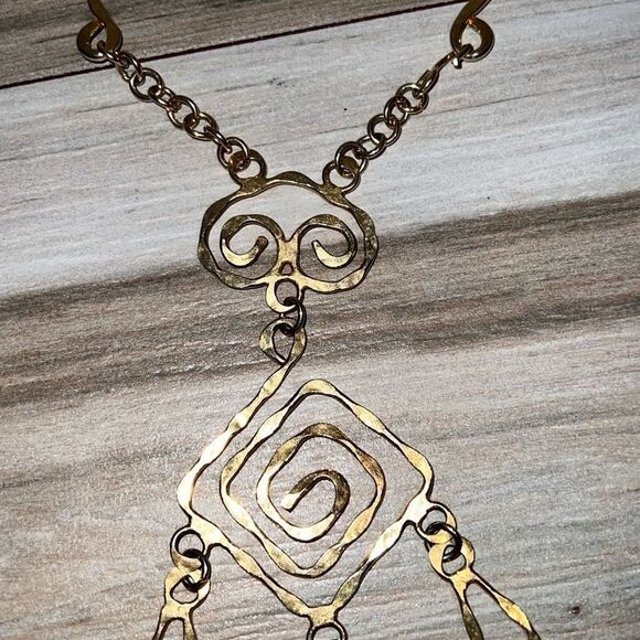 Egyptian Gold Tone Dangling Hammered Statement Necklace Collar Bib - Picture 7 of 11